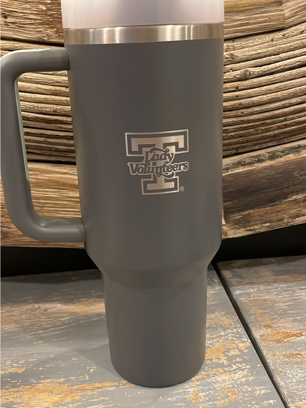 Tennessee Lady Vols Stanley 40 oz Gray with Handle